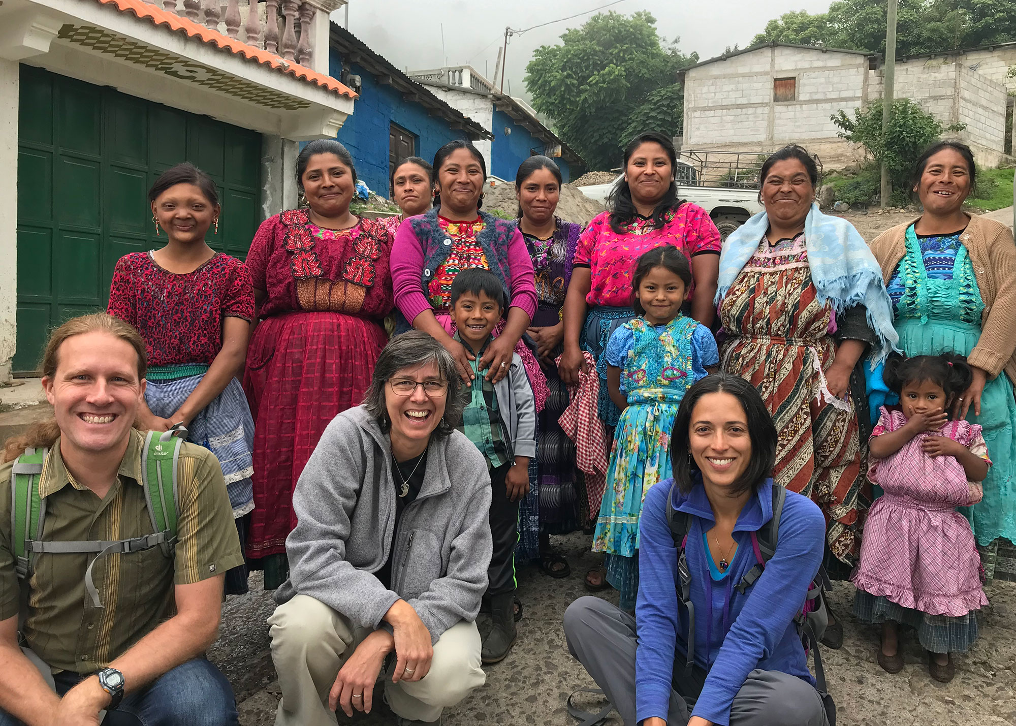 Seattle University professors learn about garden project