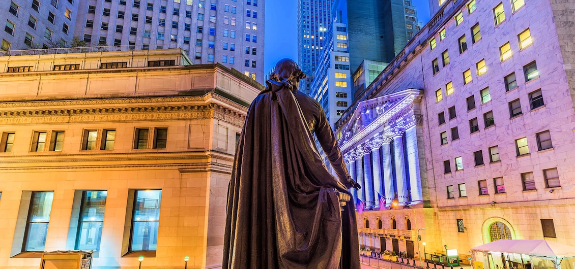 Statue of George Washington on Wall Street