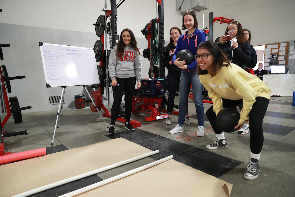 High school students participate in demonstration at 2019 Kinesiology Biomechanics Fair