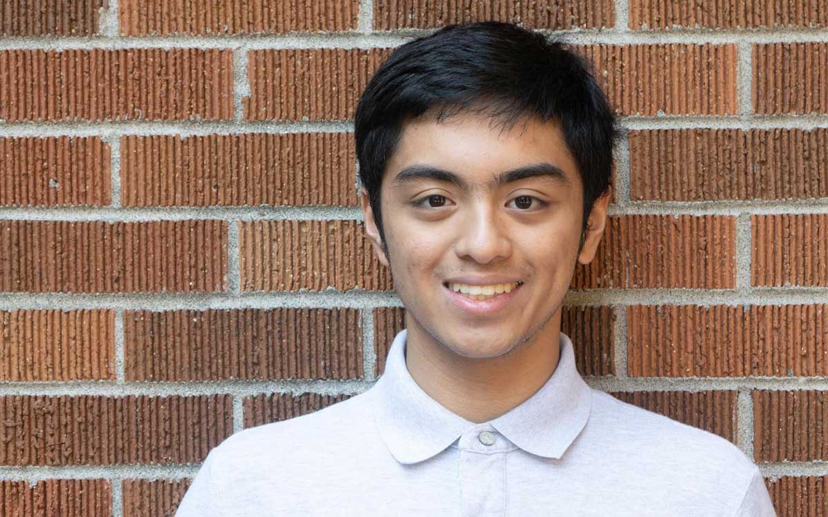 Computer Science Student John Munar '21